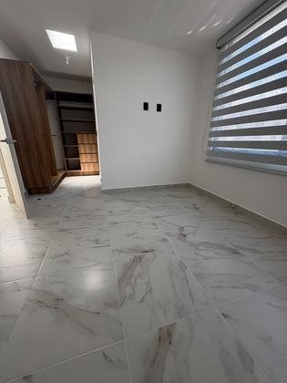 Recámara principal con vestidor